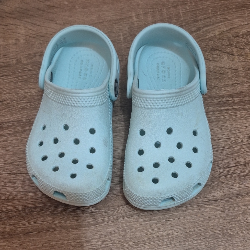 CROCS Kids Sky Blue Clogs